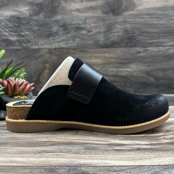 NIB Sofft Bayla 7.5M Suede Leather Slip On Comfort Clogs Mules Black - Picture 6 of 11